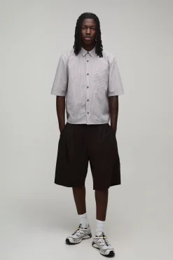 boohooMAN Chemise Rayée Boxy Crop À Manches Courtes<Homme Chemises Grande Taille|Chemises