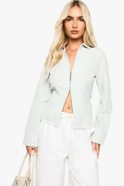 Chemise à rayures à taille cintrée ornée de dentelle