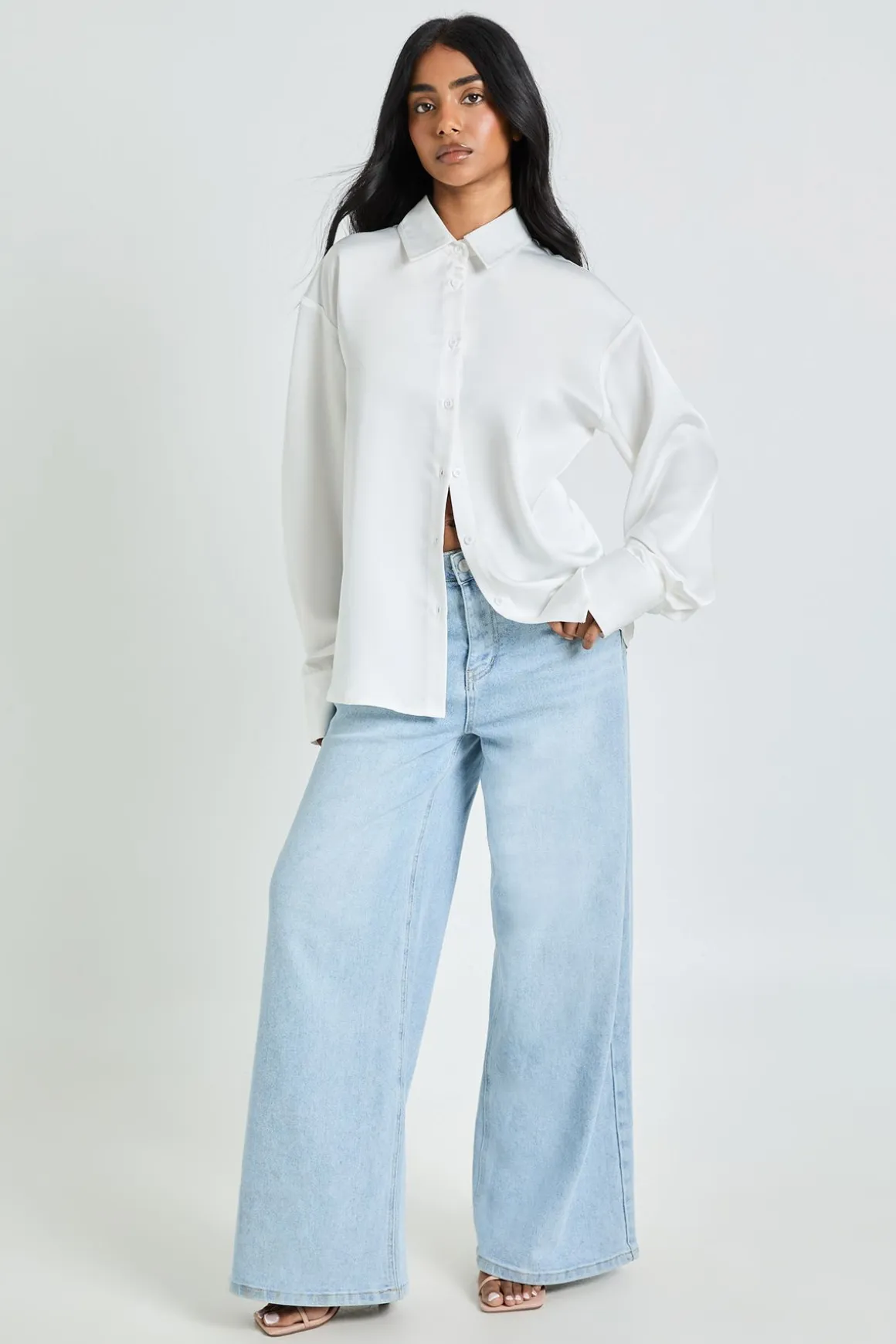 Chemise Satinée À Boutons