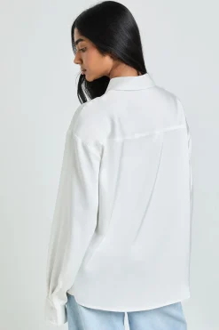 Chemise Satinée À Boutons