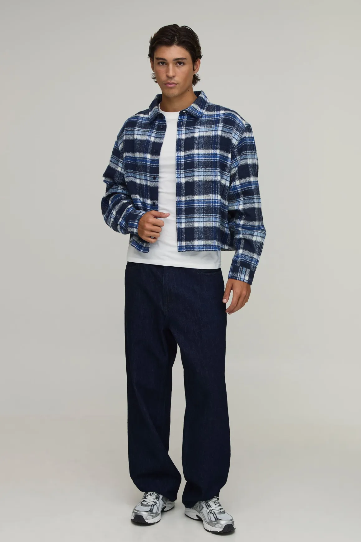 Chemise Surdimensionnée Crop En Flanelle À Manches Longues Essentielle