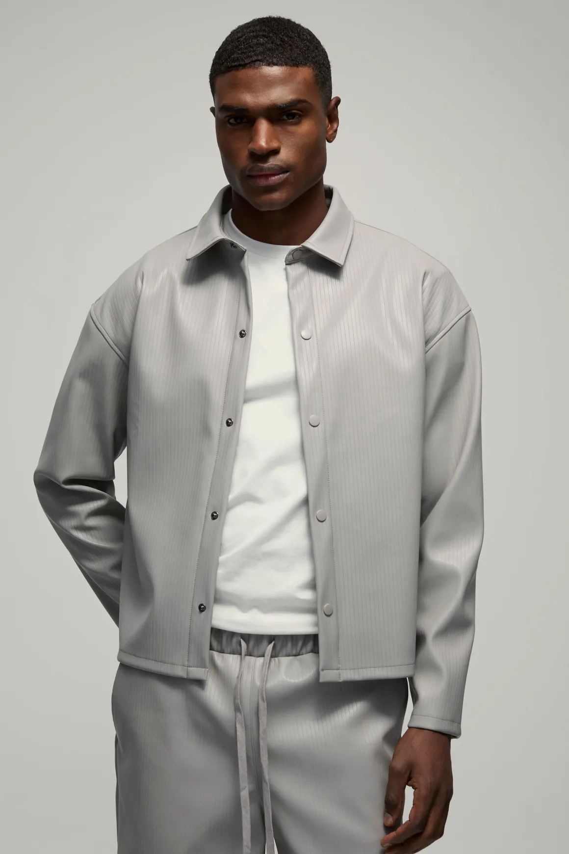 Chemise surdimensionnée en synthétique gaufré
