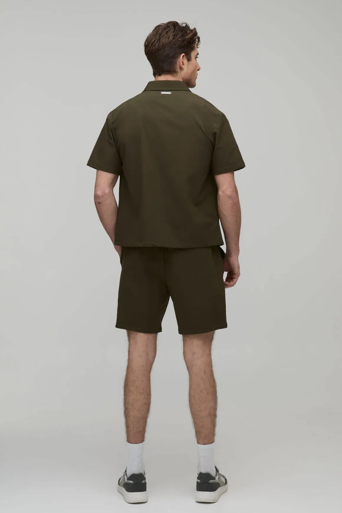 Chemise Technique à Manches Courtes Coupe Régulière