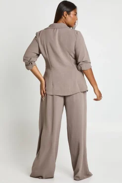 boohoo Chemise tissée cintrée Plus & pantalon à jambe large avec taille élastique, ensemble coordonné<Femme Ensembles