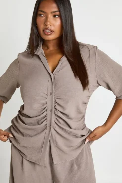 boohoo Chemise tissée cintrée Plus & pantalon à jambe large avec taille élastique, ensemble coordonné<Femme Ensembles