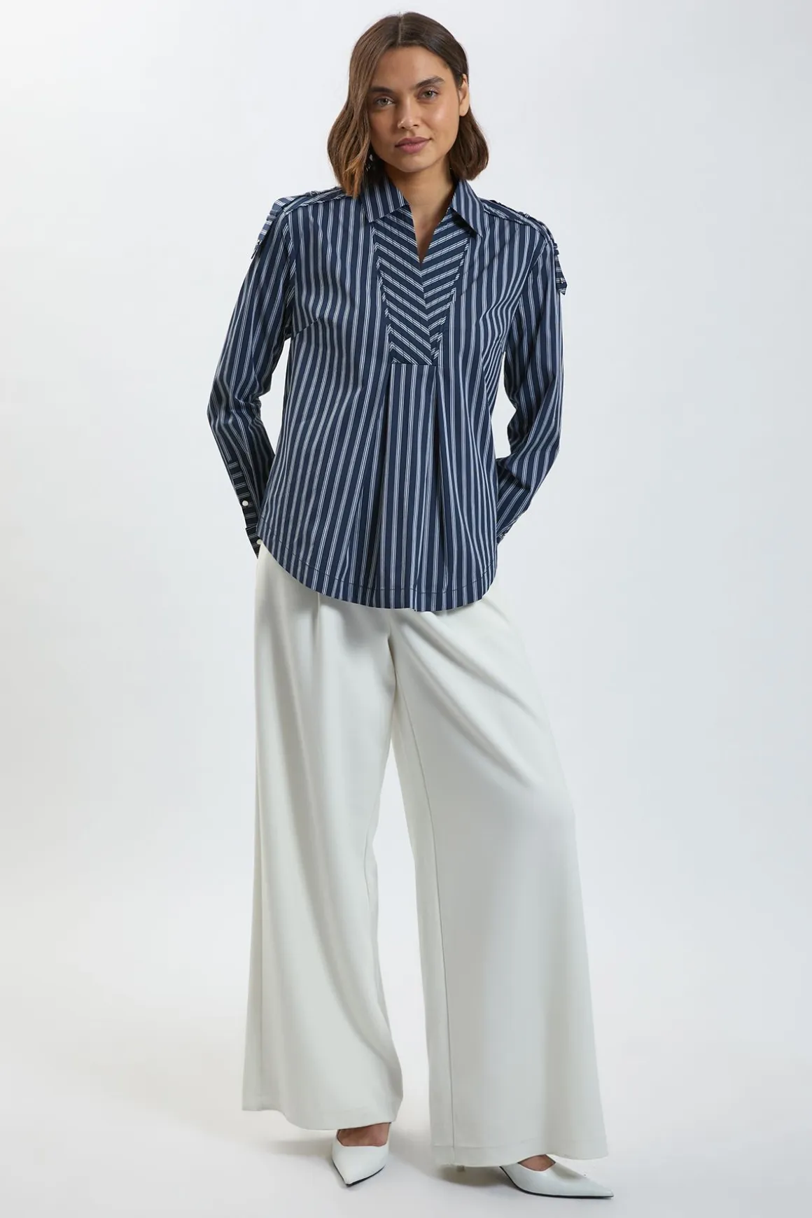 Chemise Tissée en Coton à Rayures avec Détail de Patte de Boutonnage Coupe Ample