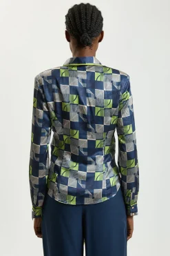 Chemise Tissée En Satin Martelé À Imprimé Géométrique Avec Ceinture À Nouer