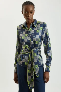 Chemise Tissée En Satin Martelé À Imprimé Géométrique Avec Ceinture À Nouer