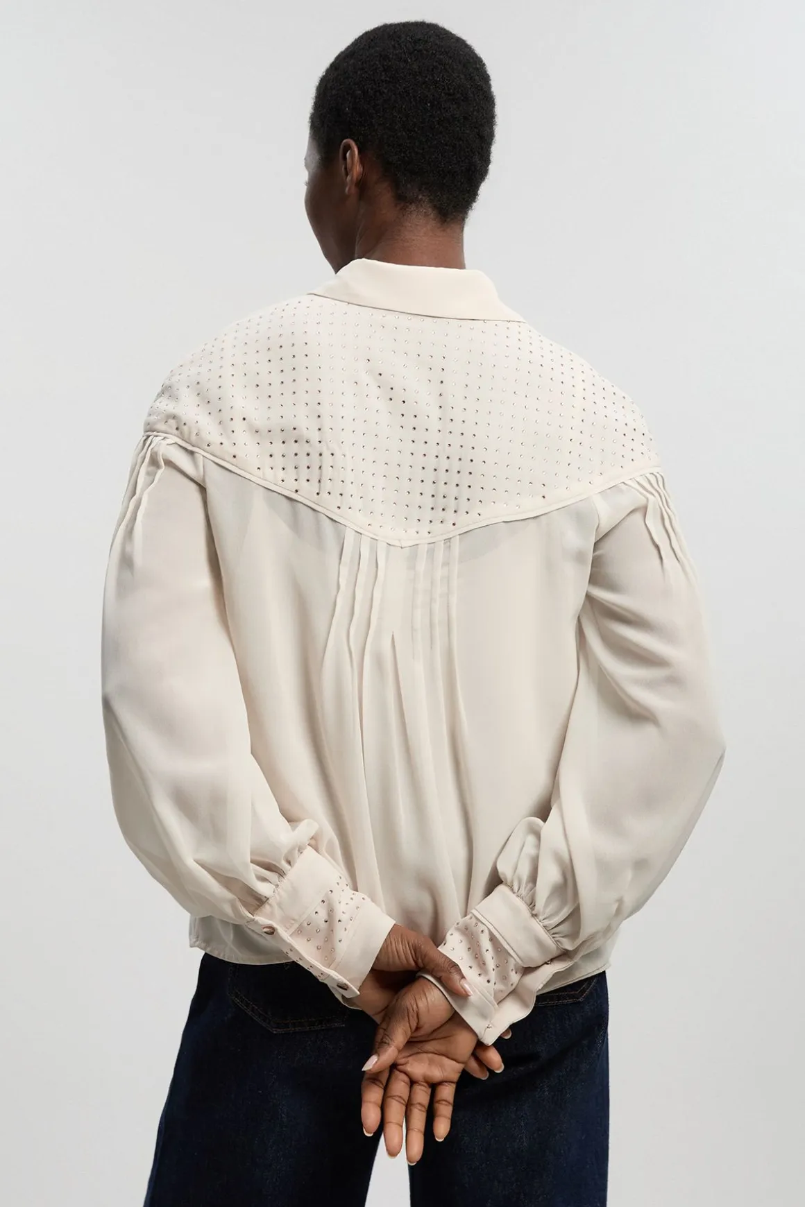 Chemise Tissée à Manches Longues avec Clous Thermocollés