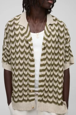 Chemise tricotée abstraite ondulée Revere à coupe décontractée