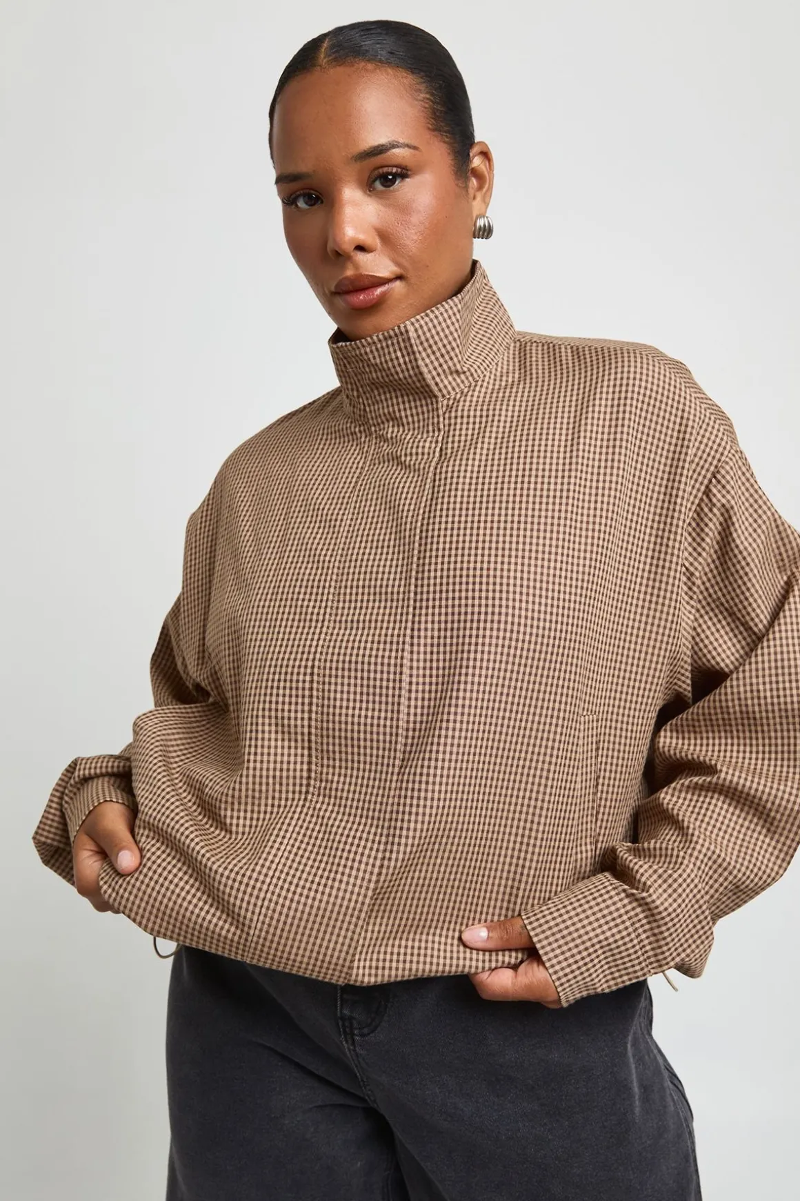 Chemise Zippée Grande Taille À Col Montant Et Motif À Carreaux