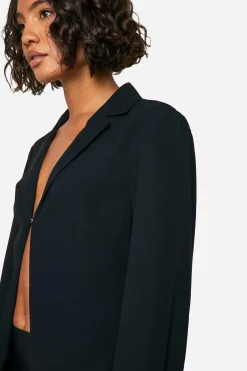 boohoo Chemisier ajusté en crêpe à fermeture unique Tall<Femme Tailleurs|Tops
