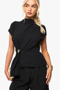 boohoo Chemisier à encolure cache-cœur avec bordure dorée martelée<Femme Tops