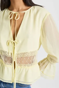 boohoo Chemisier En Mousseline Crinkle Avec Empiècement En Dentelle<Femme Satin Et Dentelle|Tops