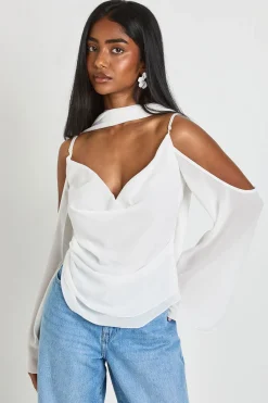 boohoo Chemisier En Mousseline À Épaules Dénudées Avec Détail Foulard<Femme Tops