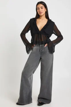 boohoo Chemisier En Mousseline À Volants Avec Bordure En Dentelle<Femme Satin Et Dentelle|Tops