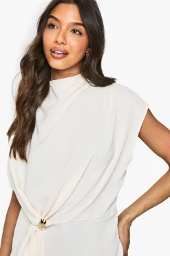 Chemisier À Nœud Frontal Martelé Avec Finition Dorée
