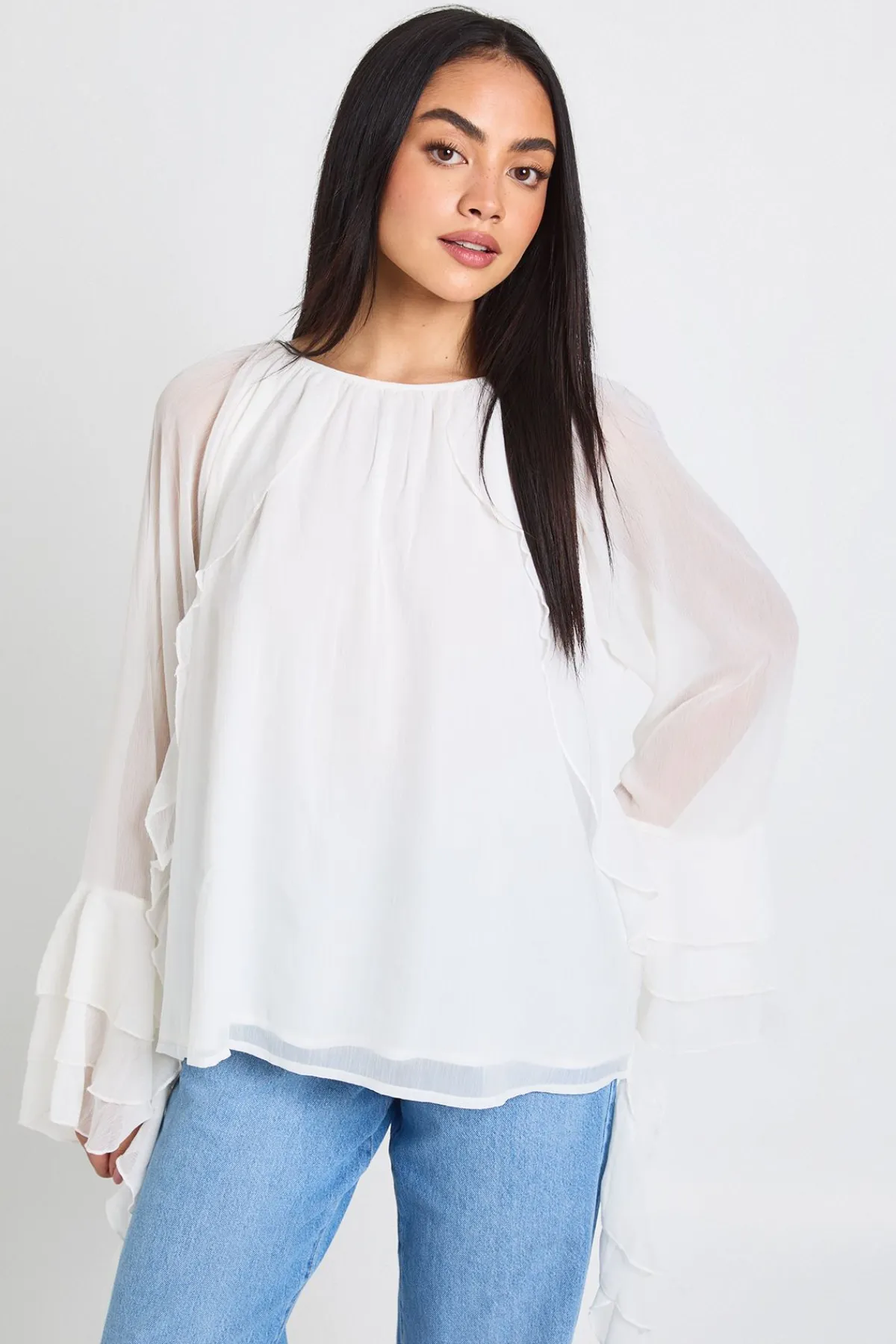 boohoo Chiffon à volants et boutons dans le dos – Chemisier<Femme Tops