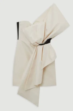 Collection Archive - Petite robe mini en taffetas ornée d'un détail de noeud tissé