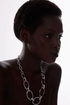 KarenMillen Collier chaîne surdimensionné à cristaux européens sertis à la main< Colliers