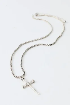 Collier croix gothique en argent
