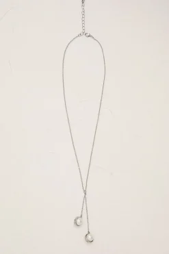 Collier Double Goutte de Perles Logo en Ton Argenté