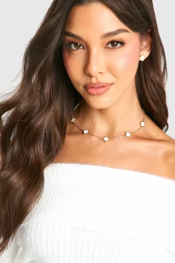 boohoo Collier Multi-Trèfle en s< Colliers