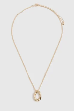 Collier pendentif ovale martelé