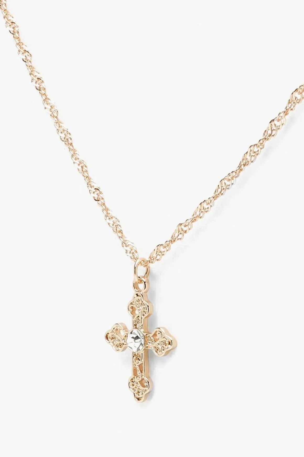 Collier ras-du-cou délicat avec croix