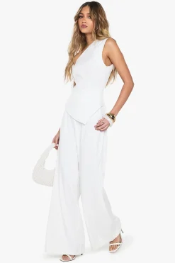 boohoo Combinaison ajustée à une épaule et jambes larges<Femme Combinaisons Et Combishorts