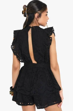 Combinaison en broderie à volants