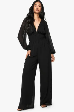 Combinaison en chiffon à col en V froncée et jambes larges