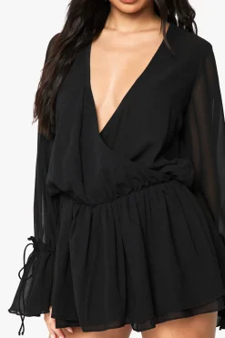 boohoo Combinaison en chiffon à manches longues à encolure en V<Femme Combinaisons Et Combishorts