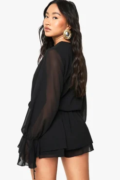 boohoo Combinaison en chiffon à manches longues à encolure en V<Femme Combinaisons Et Combishorts