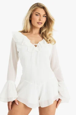 boohoo Combinaison en chiffon à volant et ourlet godet Playsuit<Femme Combinaisons Et Combishorts