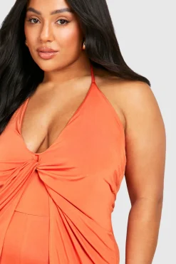 Combinaison fluide grande taille avec détail de nœud et fines bretelles