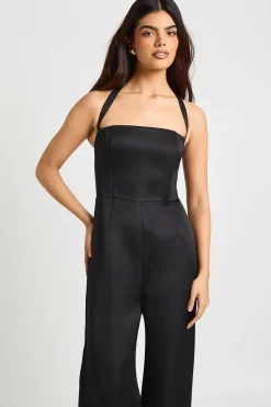 boohoo Combinaison Jambes Larges à Col Halter et Corset Baleiné en Satin Premium<Femme Satin Et Dentelle|Combinaisons Et Combishorts