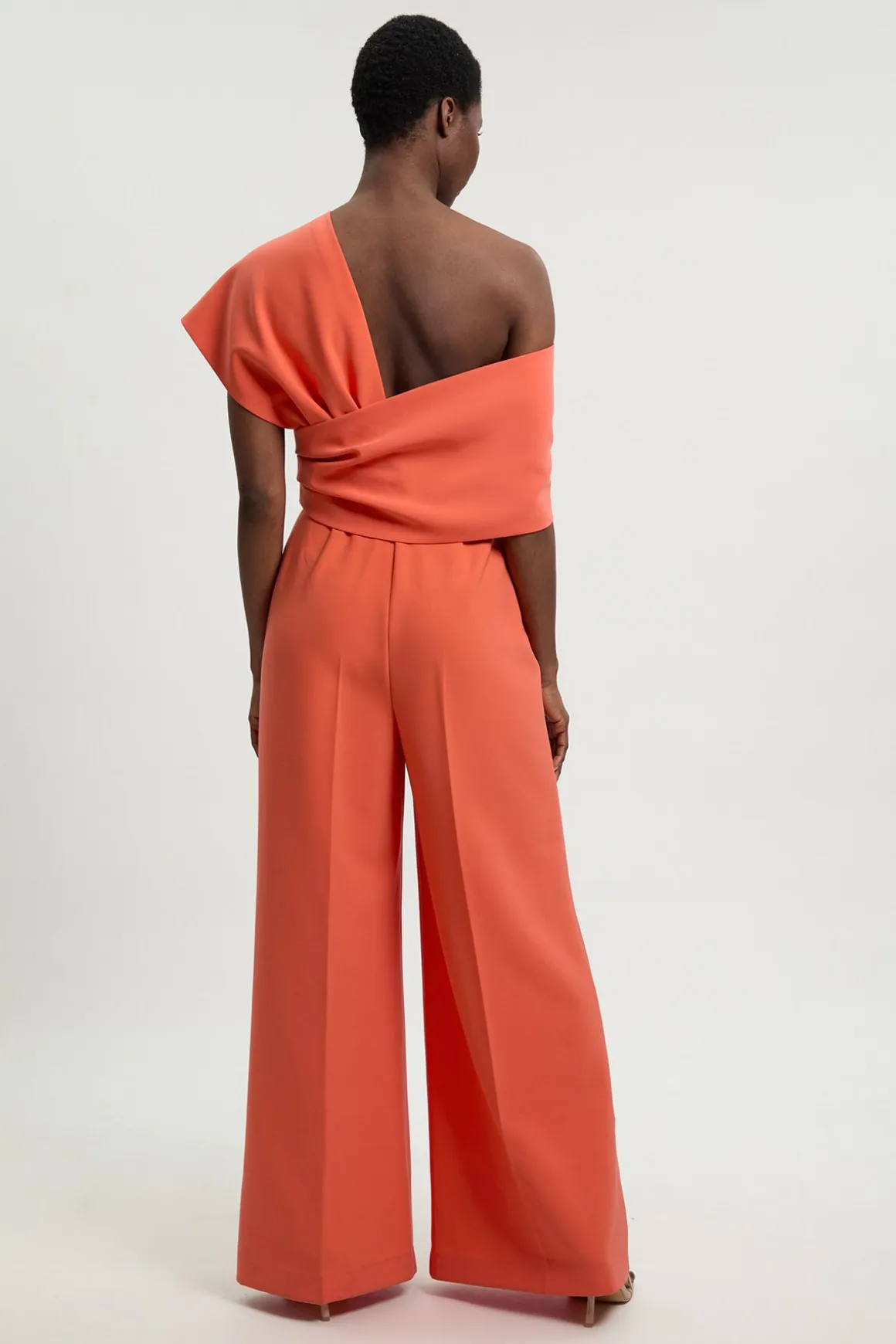 Combinaison-pantalon Ajustée Épaules Dénudées En Viscose Stretch Compacte