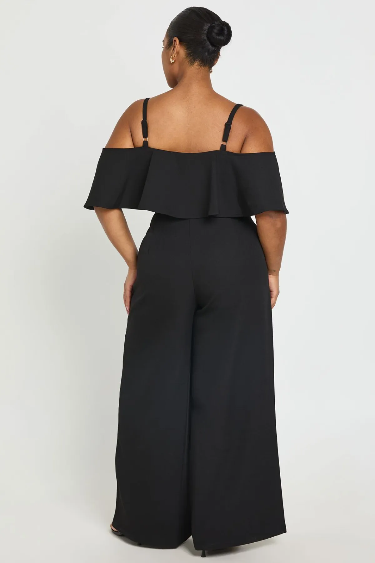 boohoo Combinaison-pantalon Bardot À Volants Grande Taille<Femme Combinaisons Et Combishorts