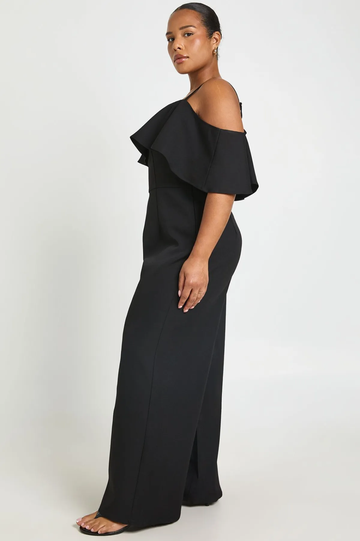 boohoo Combinaison-pantalon Bardot À Volants Grande Taille<Femme Combinaisons Et Combishorts
