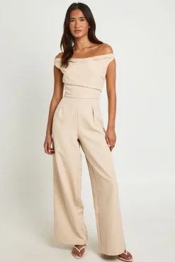 boohoo Combinaison-pantalon Drapée À Encolure Bardot Et Jambes Larges<Femme Combinaisons Et Combishorts
