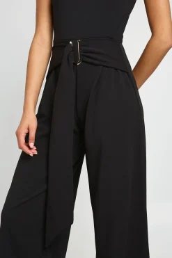 Combinaison Pantalon Large Avec Détail Ceinture Et Finitions Dorées