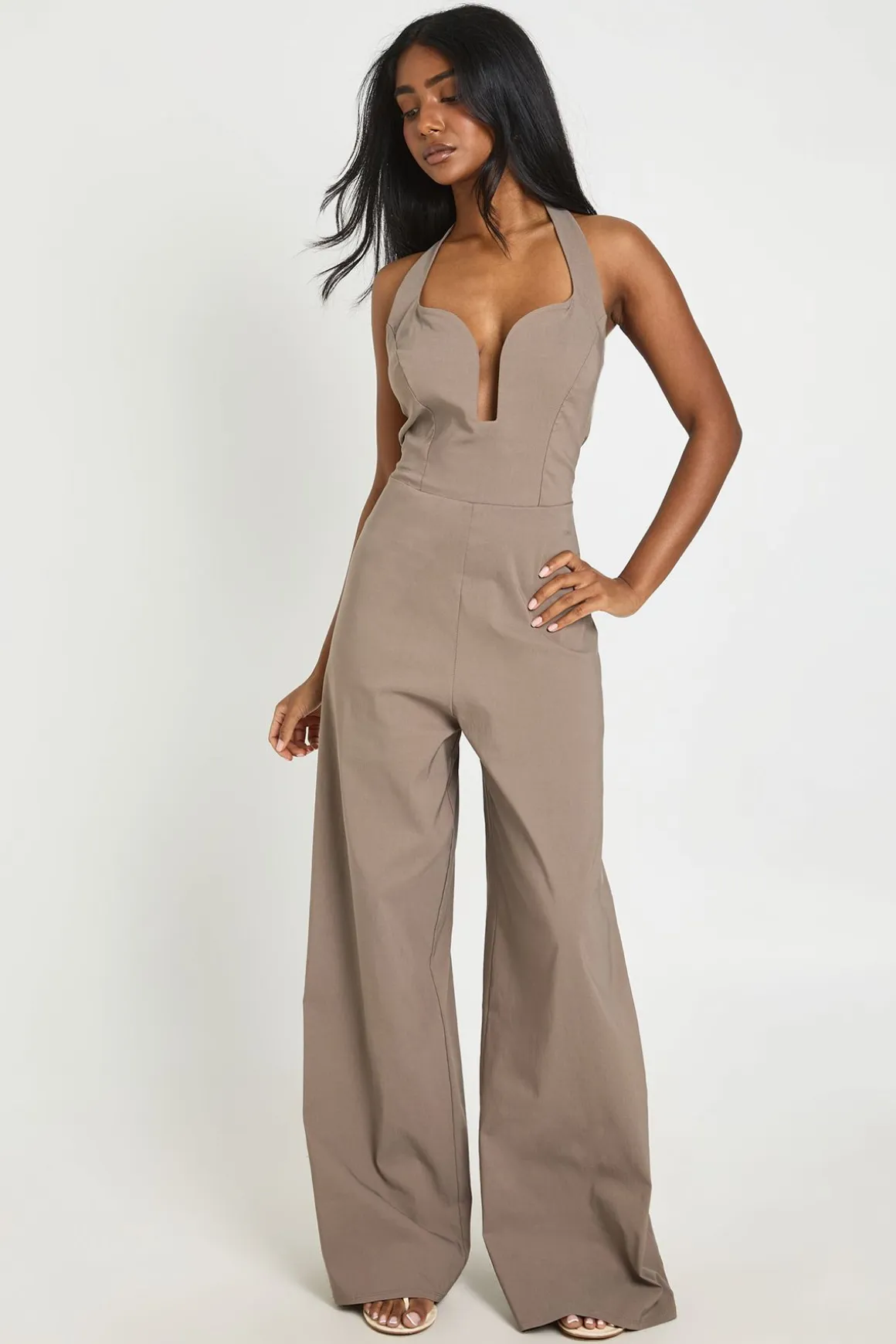 Combinaison Pantalon Large Col Licou Décolleté Cœur