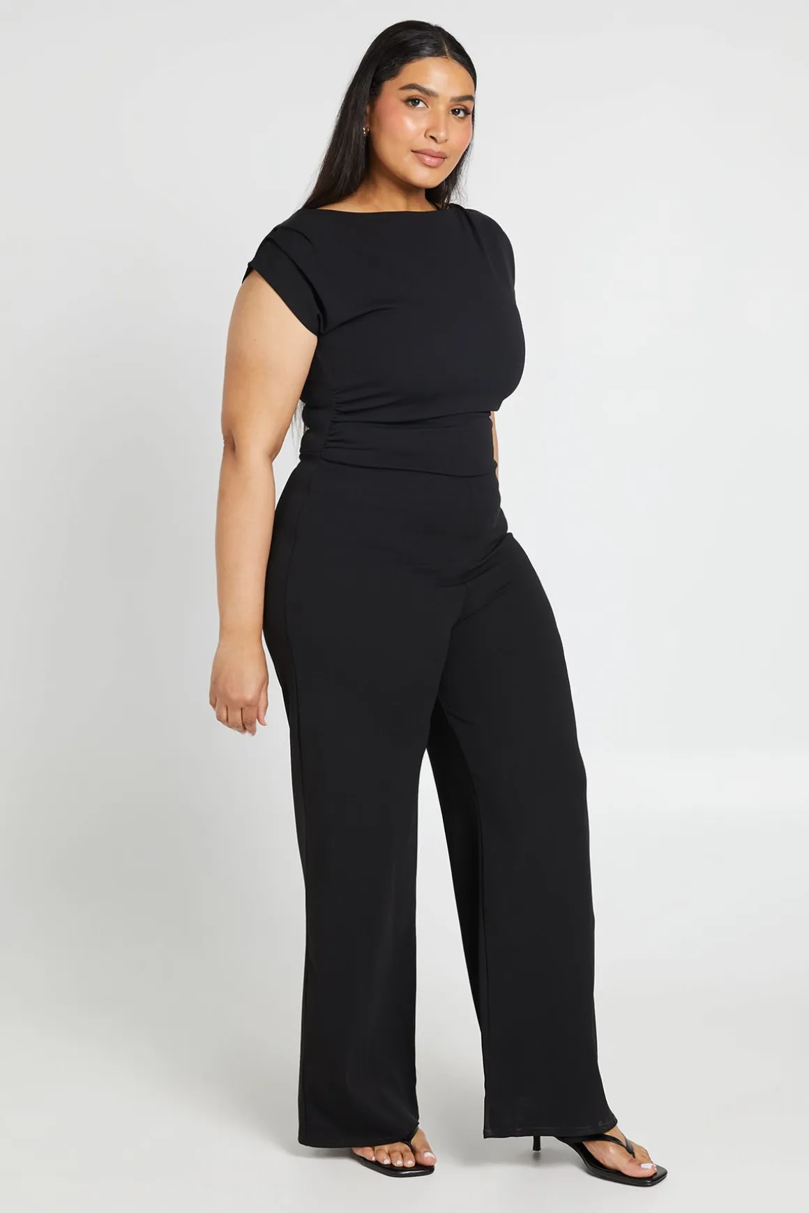 Combinaison Pantalon Large Grande Taille En Crêpe À Encolure Asymétrique Drapée