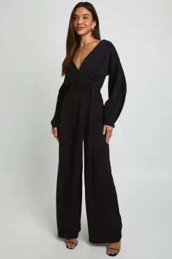 Combinaison Pantalon Large À Épaules Dénudées Et Devant Cache-cœur