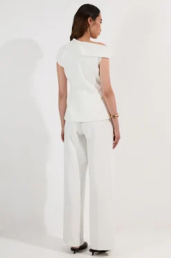 Combinaison Pantalon Tailleur Petite Stretch Compact à Col Asymétrique et Jambes Larges