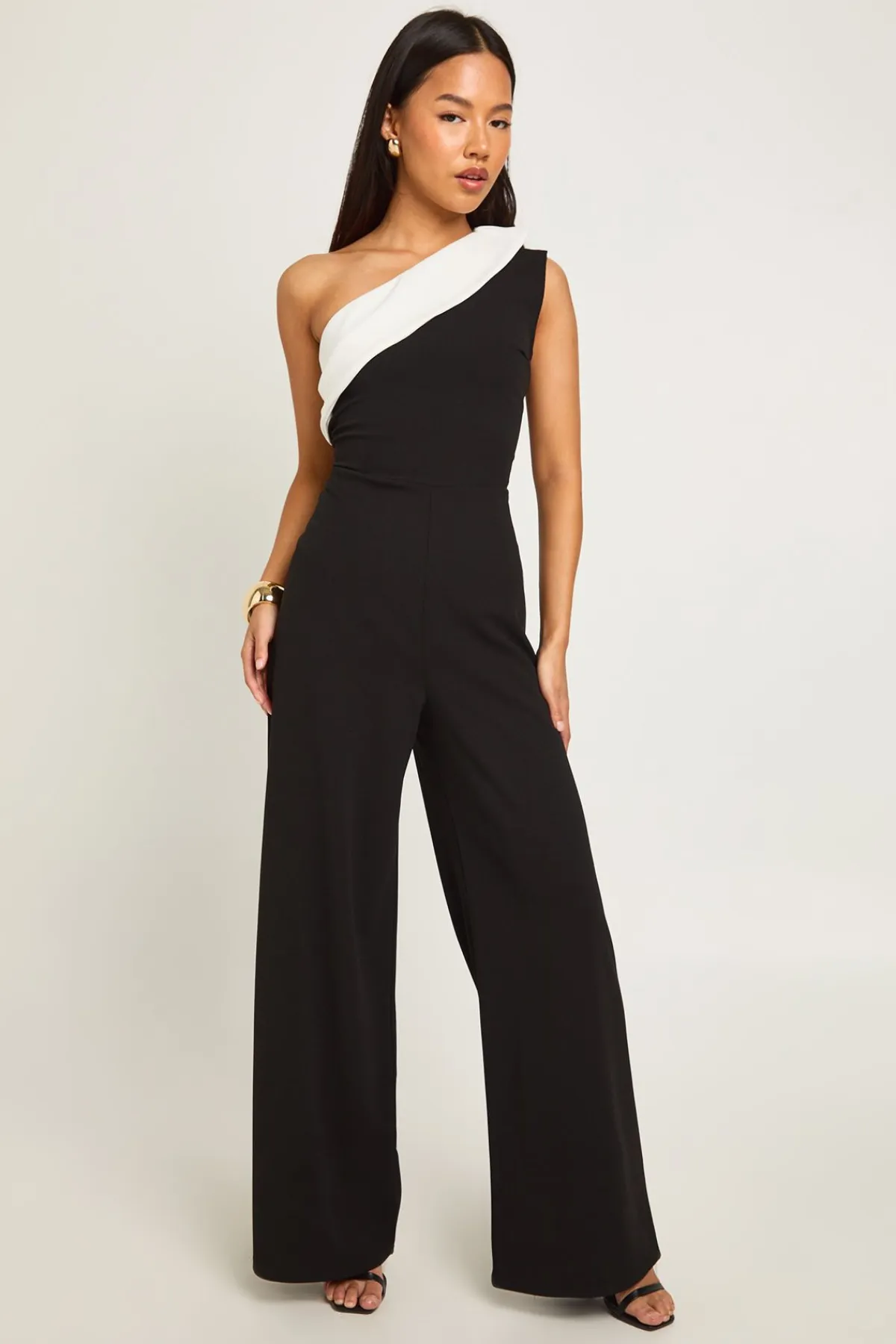 boohoo Combinaison Petite à Jambes Larges Monochrome<Femme Combinaisons Et Combishorts