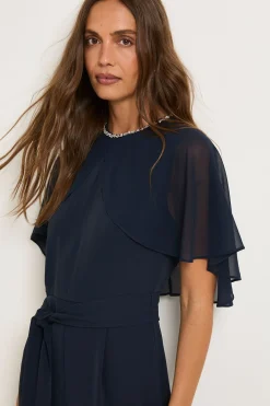 Combinaison Sans Manches Avec Cape