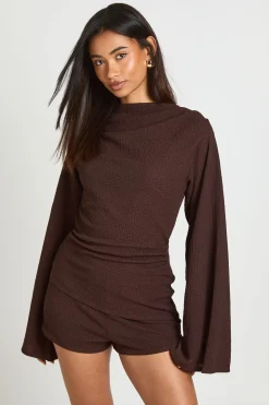 Combinaison-short Texturée À Encolure Bardot Et Taille Cintrée