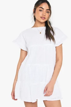 boohoo Combinaison smock brodée<Femme Combinaisons Et Combishorts
